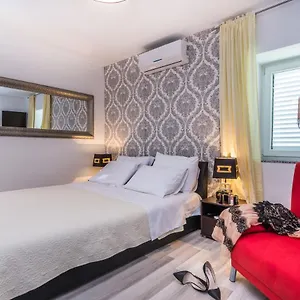  Appartement Marina Kroatië