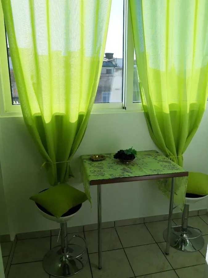 Rooms And Apartment Stambuk