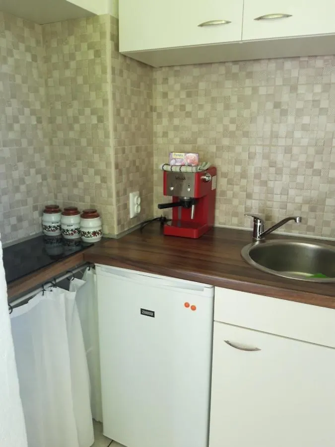 *** Gostinjska kuća Rooms And Apartment Stambuk Croatia