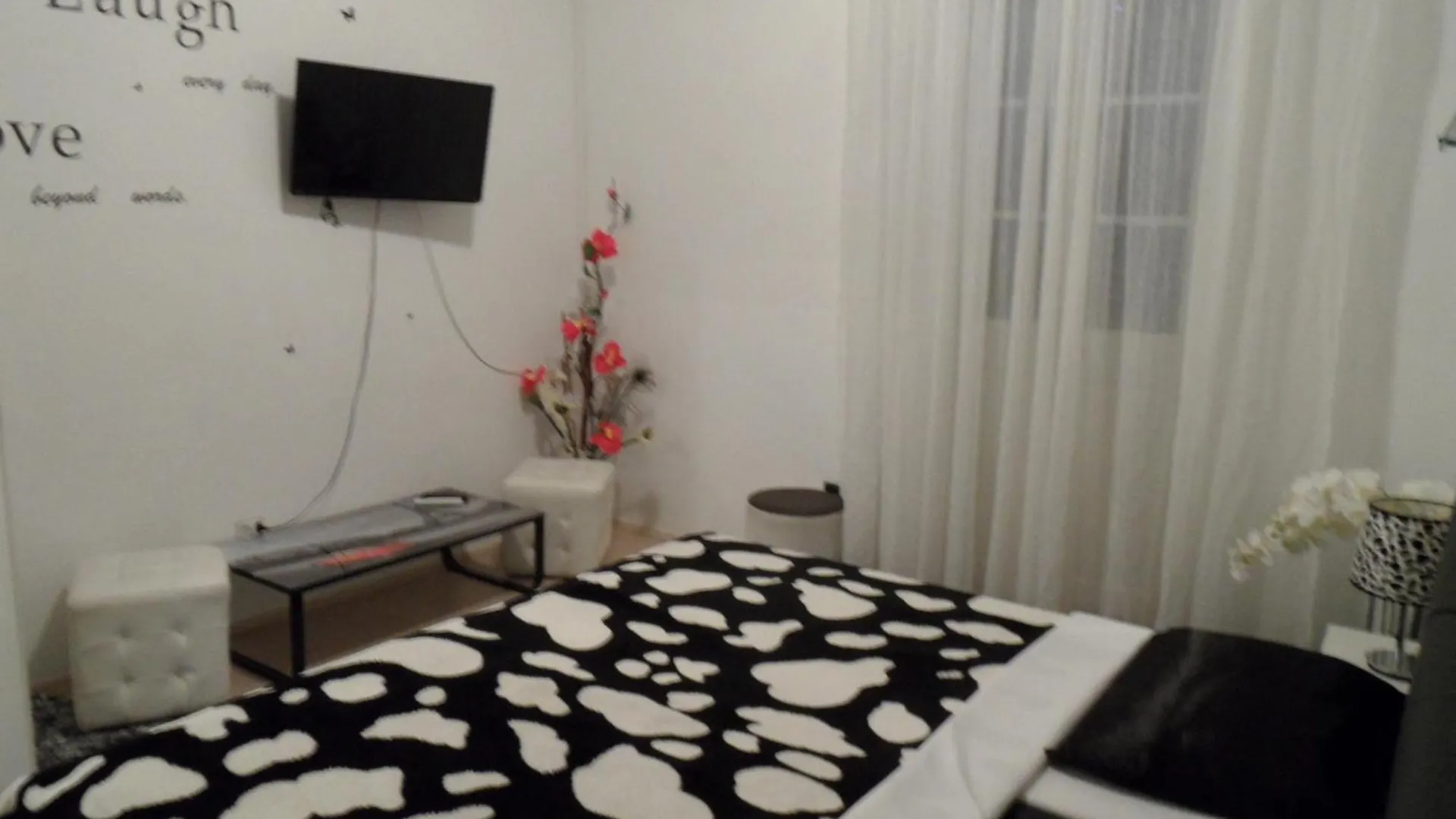 Rooms And Apartment Stambuk 3*, Split Croatia